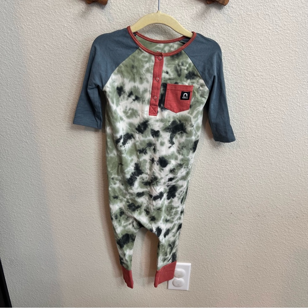 Rags to Raches Tie-Dye Green & Black Henley Romper with Rust Accents 2T